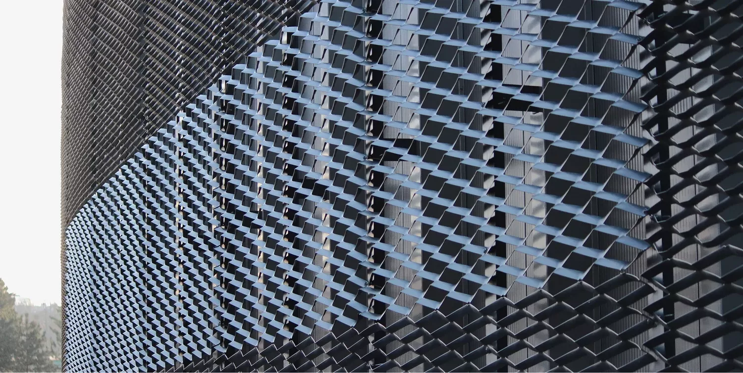 Facades that stand out.